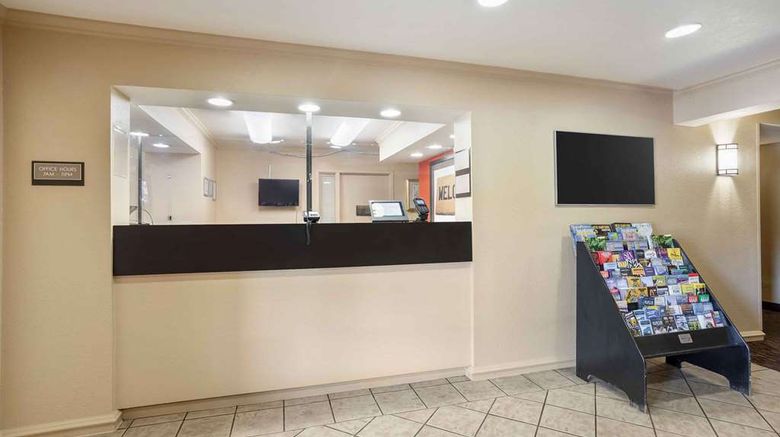 <b>Extended Stay America Stes Norwalk Stamf Lobby</b>. Images powered by <a href="https://iceportal.shijigroup.com/" title="IcePortal" target="_blank">IcePortal</a>.