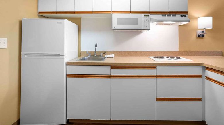 <b>Extended Stay America Stes Newark Chris Room</b>. Images powered by <a href="https://iceportal.shijigroup.com/" title="IcePortal" target="_blank">IcePortal</a>.