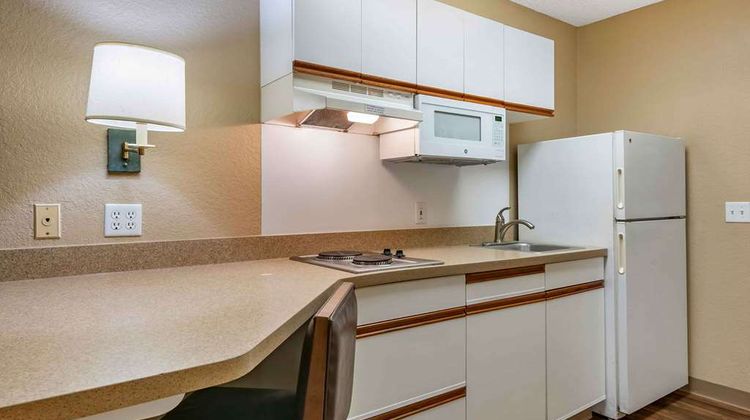 Extended Stay America Stes Orlando Altam Room