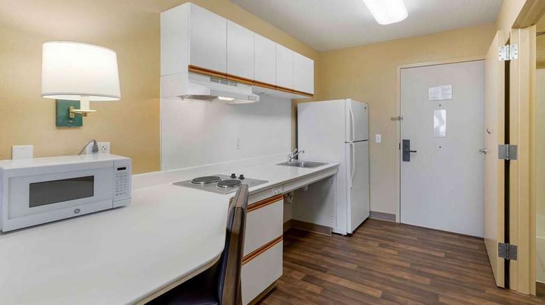 <b>Extended Stay America Stes Southpark Equ Room</b>. Images powered by <a href="https://iceportal.shijigroup.com/" title="IcePortal" target="_blank">IcePortal</a>.