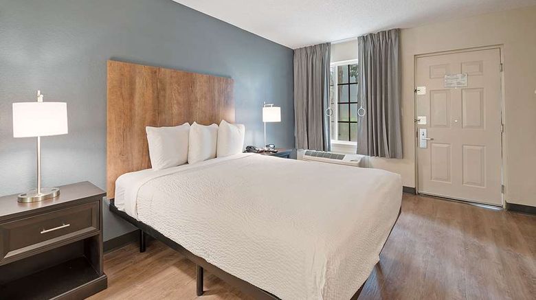 <b>Extended Stay America Stes Mia Airport B Room</b>. Images powered by <a href="https://iceportal.shijigroup.com/" title="IcePortal" target="_blank">IcePortal</a>.