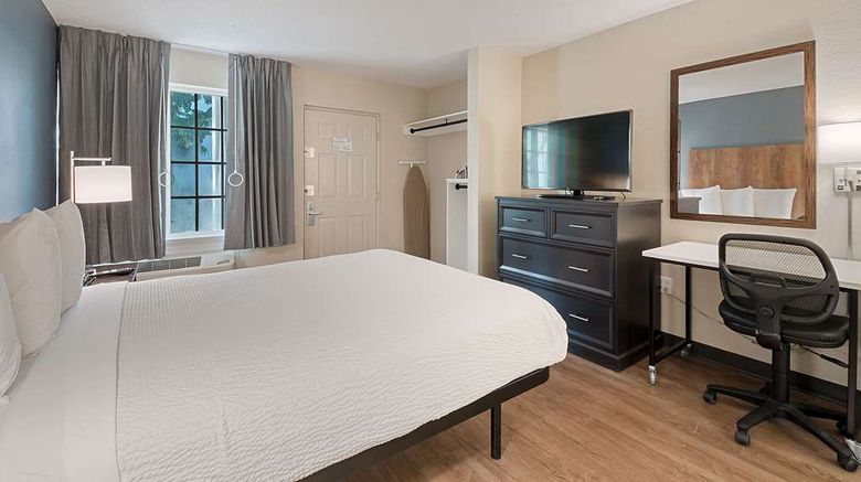 <b>Extended Stay America Stes Mia Airport B Room</b>. Images powered by <a href="https://iceportal.shijigroup.com/" title="IcePortal" target="_blank">IcePortal</a>.