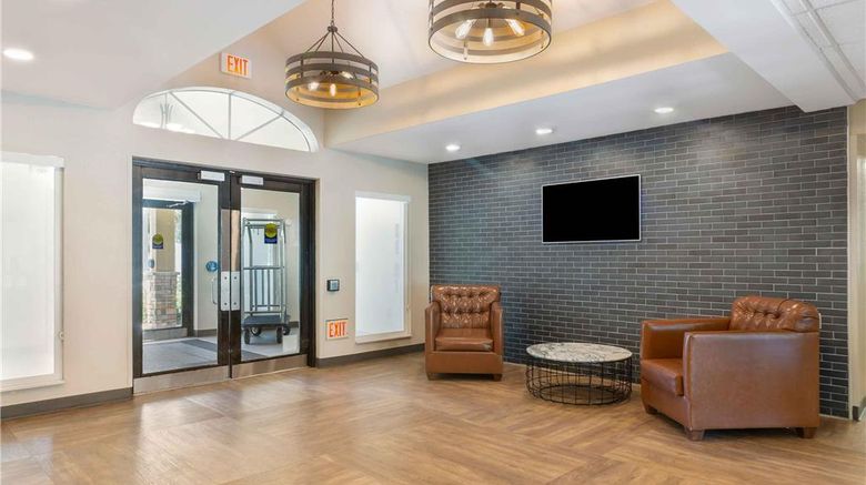 <b>Extended Stay America Stes Mia Airport M Lobby</b>. Images powered by <a href="https://iceportal.shijigroup.com/" title="IcePortal" target="_blank">IcePortal</a>.