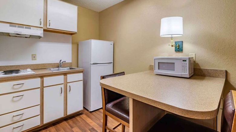 <b>Extended Stay America Stes Tpa N Airport Room</b>. Images powered by <a href="https://iceportal.shijigroup.com/" title="IcePortal" target="_blank">IcePortal</a>.