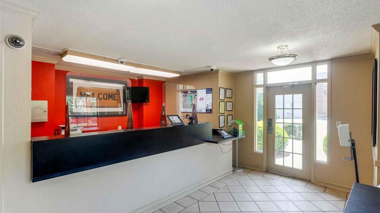 <b>Extended Stay America Stes Perimeter Ham Lobby</b>. Images powered by <a href="https://iceportal.shijigroup.com/" title="IcePortal" target="_blank">IcePortal</a>.