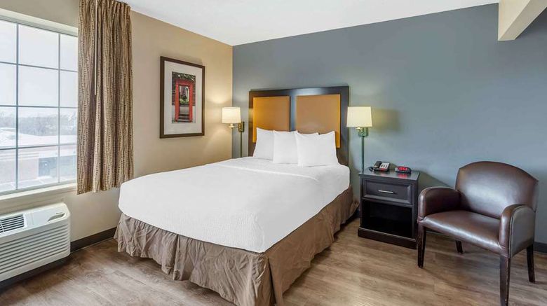 <b>Extended Stay America Stes Naperville E Room</b>. Images powered by <a href="https://iceportal.shijigroup.com/" title="IcePortal" target="_blank">IcePortal</a>.