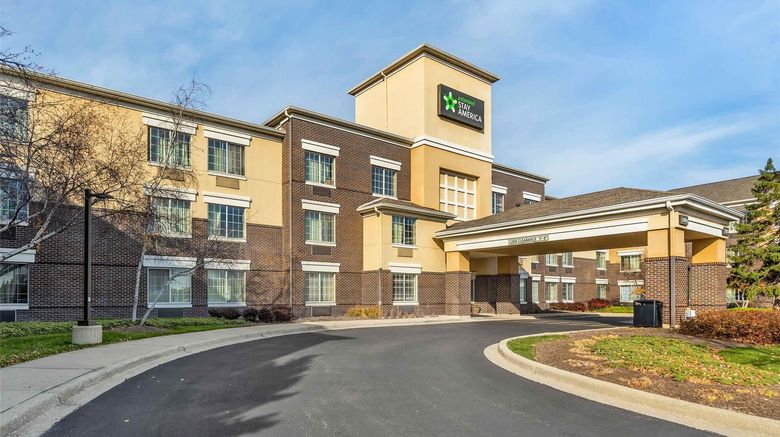 Extended Stay America Stes Lombard Oakbr Exterior. Images powered by <a href="https://iceportal.shijigroup.com" target="_blank" rel="noopener">Ice Portal</a>.