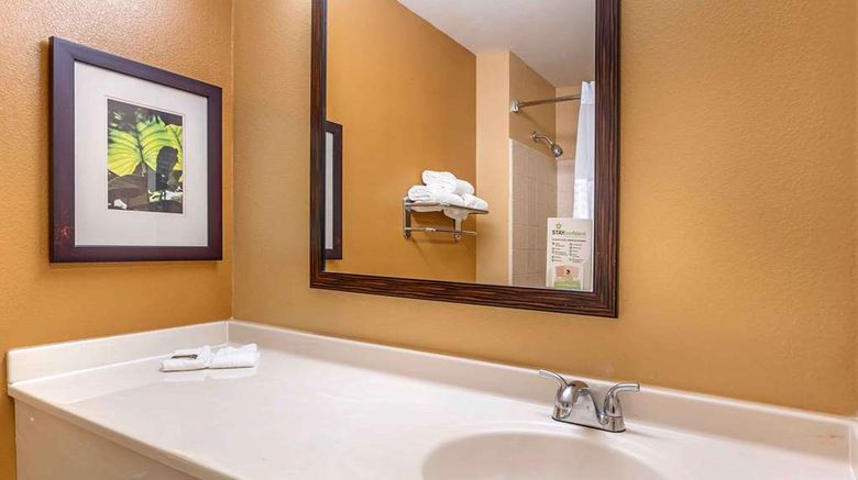 <b>Extended Stay America Stes Westmont Oak Room</b>. Images powered by <a href="https://iceportal.shijigroup.com/" title="IcePortal" target="_blank">IcePortal</a>.