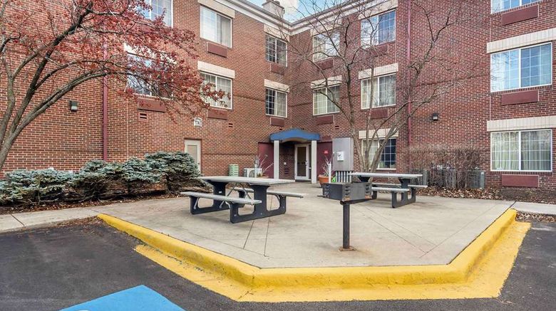 <b>Extended Stay America Stes Westmont Oak Other</b>. Images powered by <a href="https://iceportal.shijigroup.com/" title="IcePortal" target="_blank">IcePortal</a>.