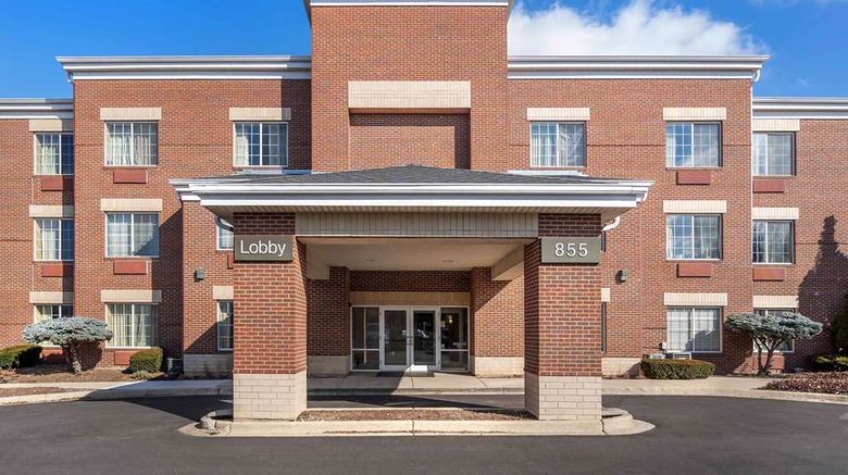 Extended Stay America Stes Westmont Oak Exterior. Images powered by <a href="https://iceportal.shijigroup.com" target="_blank" rel="noopener">Ice Portal</a>.