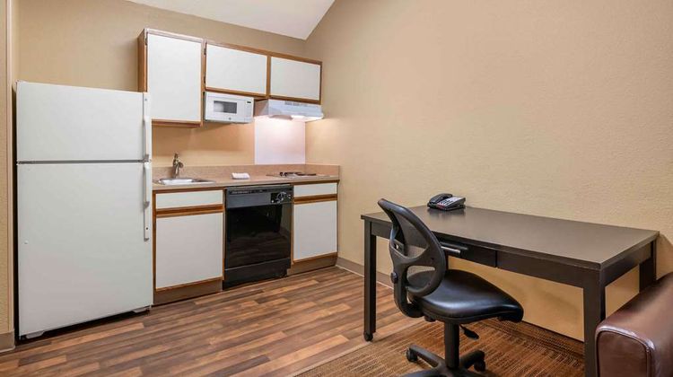 Extended Stay America Stes Indianapolis Room