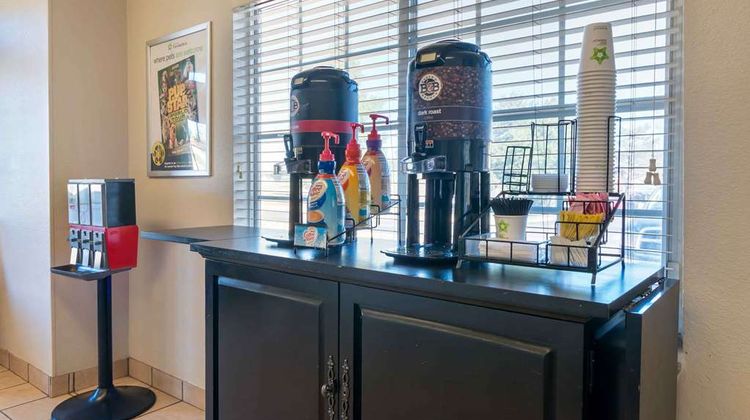 Extended Stay America Stes Shawnee Missi Restaurant