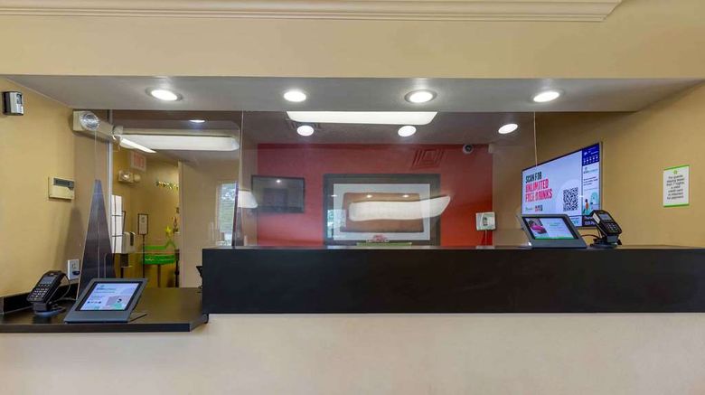 <b>Extended Stay America Stes Bwi Airport I Lobby</b>. Images powered by <a href="https://iceportal.shijigroup.com/" title="IcePortal" target="_blank">IcePortal</a>.