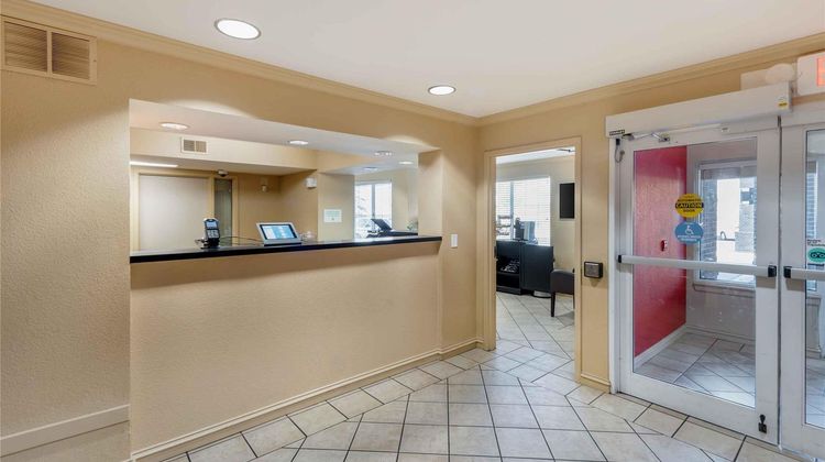 Extended Stay America Stes Eden Prair T Lobby