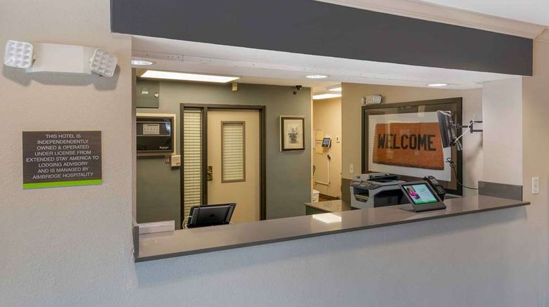 <b>Extended Stay America Stes Kansas City Lobby</b>. Images powered by <a href="https://iceportal.shijigroup.com/" title="IcePortal" target="_blank">IcePortal</a>.