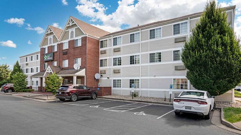 <b>Extended Stay America Stes Blue Ash Reed Exterior</b>. Images powered by <a href="https://iceportal.shijigroup.com/" title="IcePortal" target="_blank">IcePortal</a>.