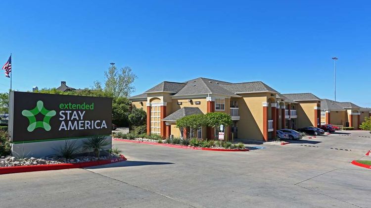 Extended Stay America Suites Arboretum S Exterior