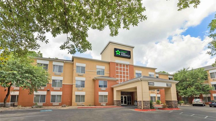 Extended Stay America Stes Dntn Town Lak Exterior