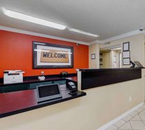 Suburban Studios Irving Las Colinas Lobby