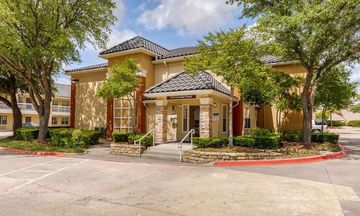 Suburban Studios Irving Las Colinas