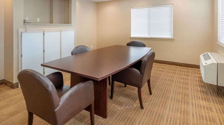 Hawthorn Extended Stay Irving DFW North Meeting
