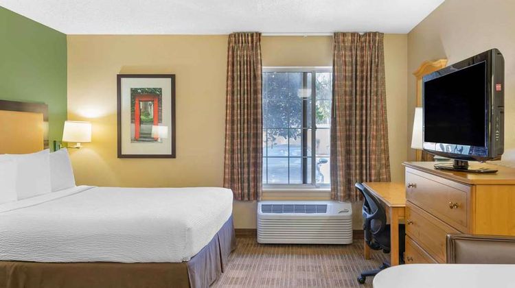 Hawthorn Extended Stay Irving DFW North Room