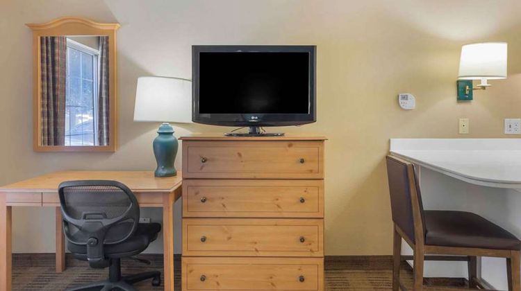 Hawthorn Extended Stay Irving DFW North Room