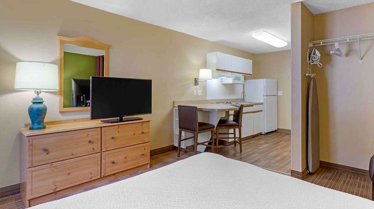 Extended Stay America Stes Houston Uptow Room