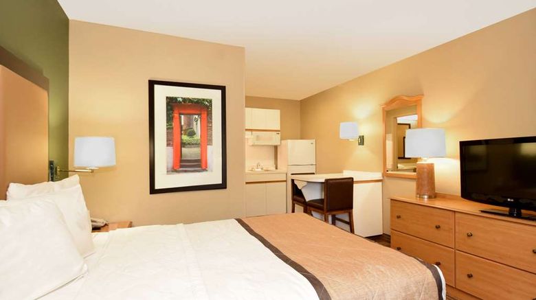 <b>Extended Stay America Stes Willowbrook Room</b>. Images powered by <a href="https://iceportal.shijigroup.com/" title="IcePortal" target="_blank">IcePortal</a>.
