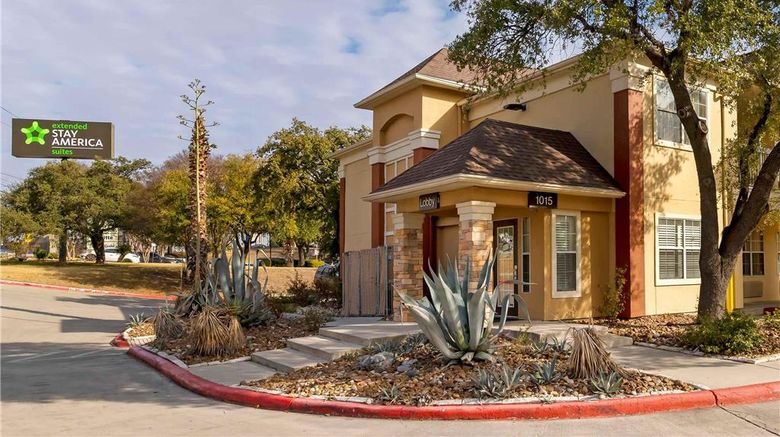 Extended Stay America Stes Sat Airport Exterior. Images powered by <a href="https://iceportal.shijigroup.com" target="_blank" rel="noopener">Ice Portal</a>.