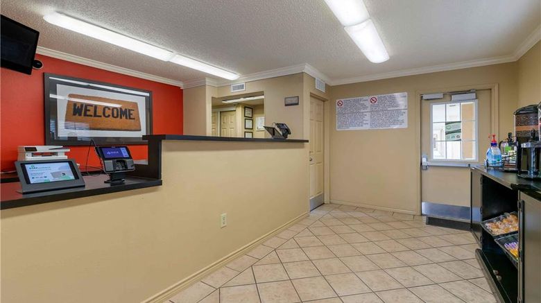 <b>Extended Stay America Stes Sat Airport Lobby</b>. Images powered by <a href="https://iceportal.shijigroup.com/" title="IcePortal" target="_blank">IcePortal</a>.