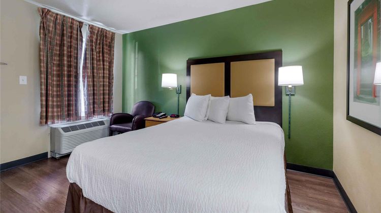 Extended Stay America Stes Fairfax Room