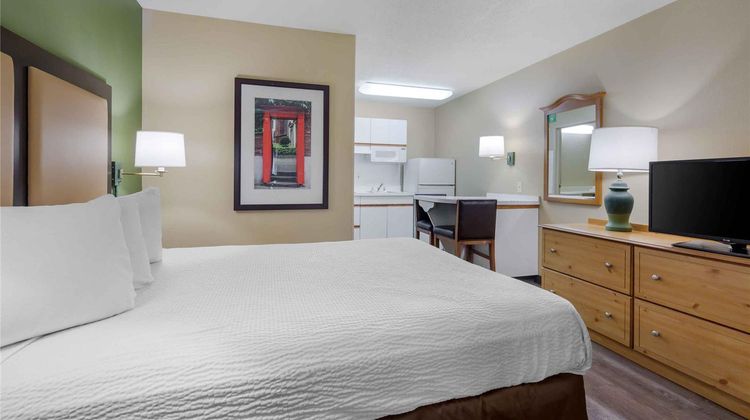 Extended Stay America Stes Fairfax Room