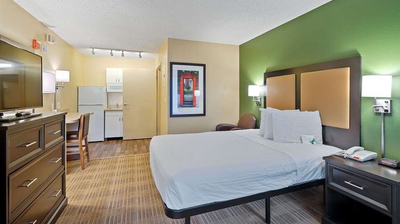 <b>Extended Stay America Suites Dc Reston Room</b>. Images powered by <a href="https://iceportal.shijigroup.com/" title="IcePortal" target="_blank">IcePortal</a>.