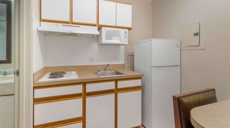 Extended Stay America Stes Richmond I64 Room
