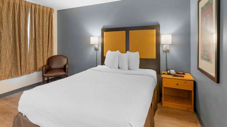 Extended Stay America Stes Richmond I64 Room