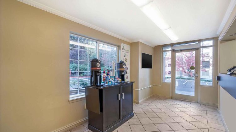 Extended Stay America Stes Seattle Belle Restaurant