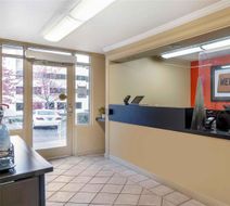 Extended Stay America Stes Seattle Belle Lobby