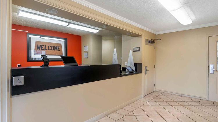 Extended Stay America Stes Seattle Belle Lobby