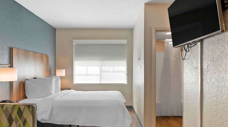 Extended Stay America Prem Stes Cyp Crk Room