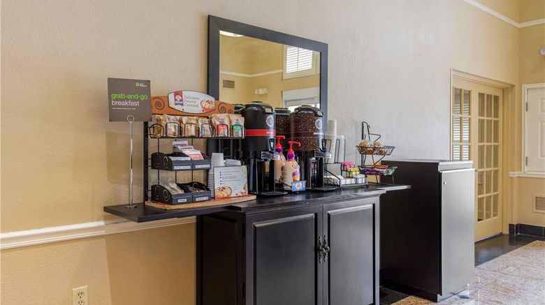 <b>Extended Stay America Suites Columbia Ha Restaurant</b>. Images powered by <a href="https://iceportal.shijigroup.com/" title="IcePortal" target="_blank">IcePortal</a>.
