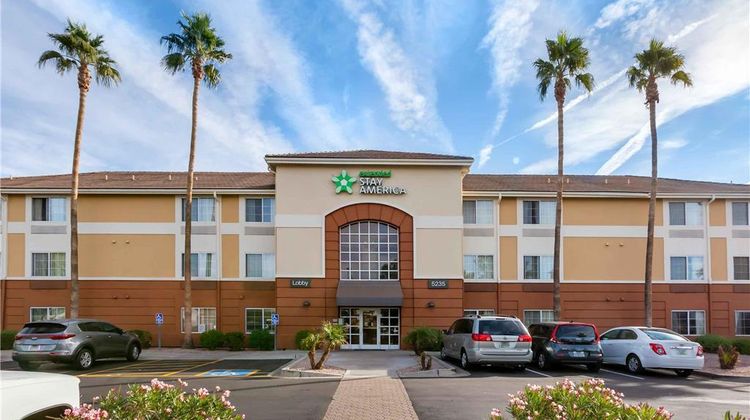 Extended Stay America Stes Phoenix Biltm Exterior