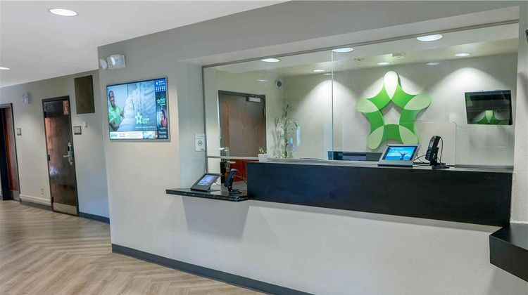Extended Stay America Stes Phoenix Biltm Lobby