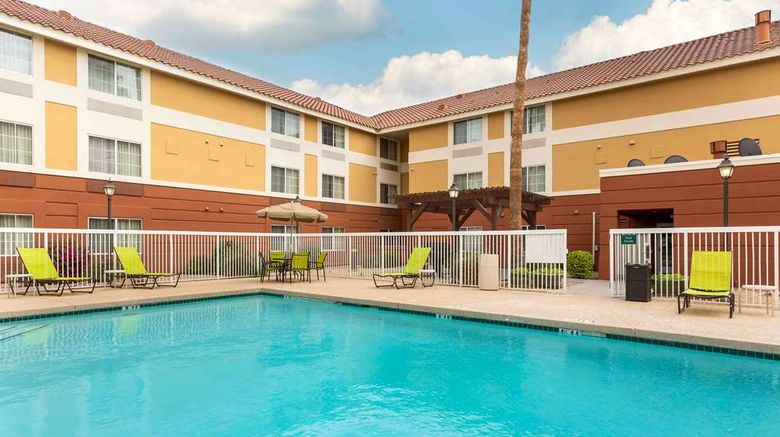 <b>Extended Stay America Stes Scottsdale Pool</b>. Images powered by <a href="https://iceportal.shijigroup.com/" title="IcePortal" target="_blank">IcePortal</a>.