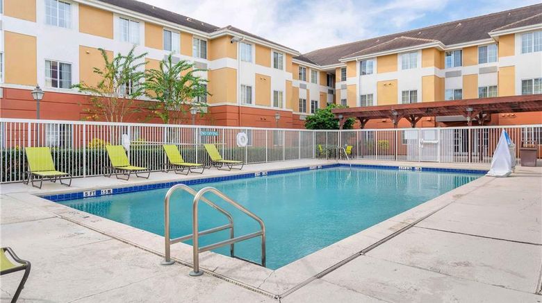 <b>Extended Stay America Stes Lake Buena Vi Pool</b>. Images powered by <a href="https://iceportal.shijigroup.com/" title="IcePortal" target="_blank">IcePortal</a>.