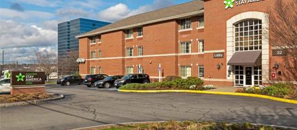 Extended Stay America Stes Waltham 32 4T Exterior