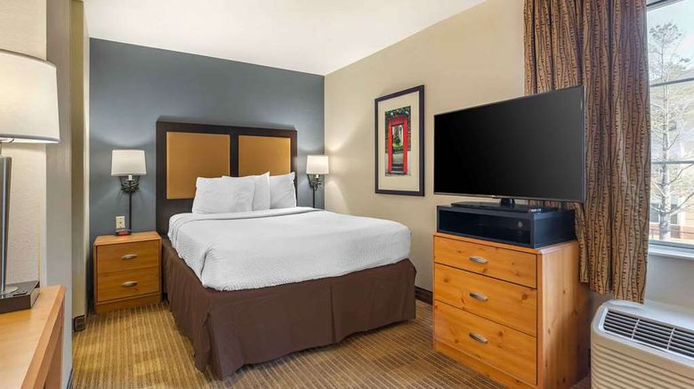 <b>Extended Stay America Stes Westborough C Room</b>. Images powered by <a href="https://iceportal.shijigroup.com/" title="IcePortal" target="_blank">IcePortal</a>.