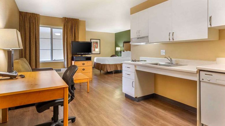 <b>Extended Stay America Stes Westborough C Room</b>. Images powered by <a href="https://iceportal.shijigroup.com/" title="IcePortal" target="_blank">IcePortal</a>.