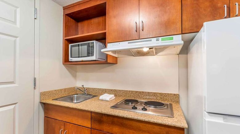 <b>Extended Stay America Stes Chesapeake Gr Room</b>. Images powered by <a href="https://iceportal.shijigroup.com/" title="IcePortal" target="_blank">IcePortal</a>.
