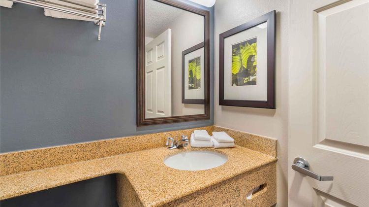 Extended Stay America Stes Chesapeake Gr Room